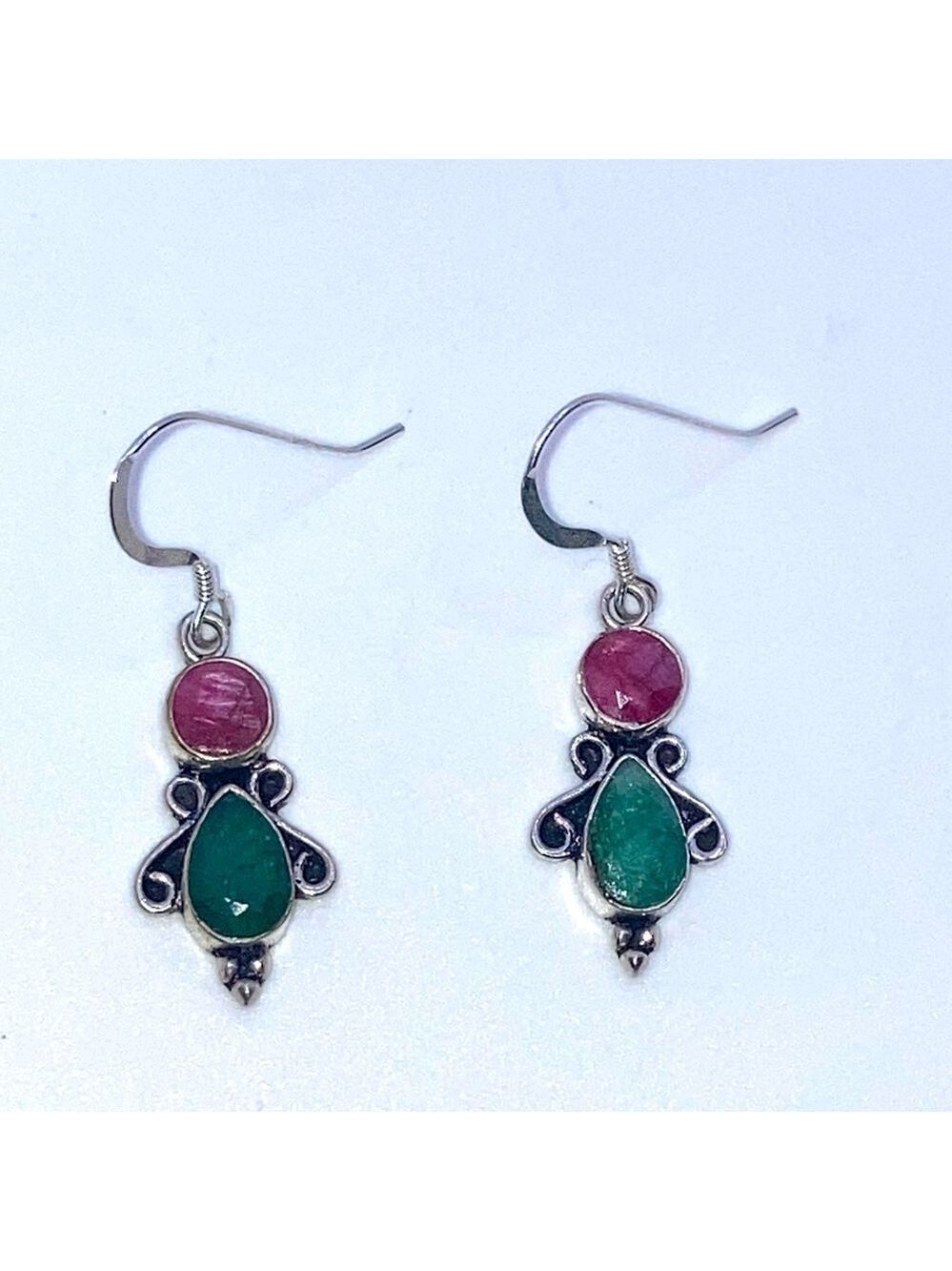 Vtg Sterling Green & Red Tourmaline Stone Dangle Hook Earrinhs 1.3”